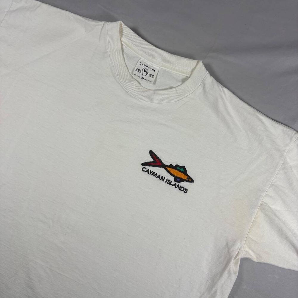 Vintage Bumwraps Cayman Islands T-Shirt Mens XL White Single Stitch Made in USA